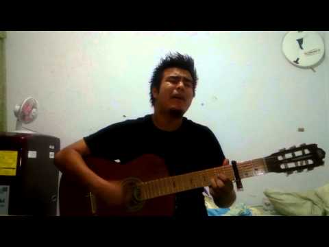 Sentado En Una Barda - Arturo Meza