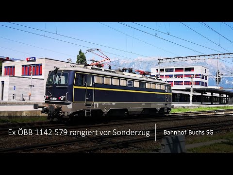 Ex ÖBB 1142 579 rangiert vor Sonderzug im Bahnhof Buchs SG