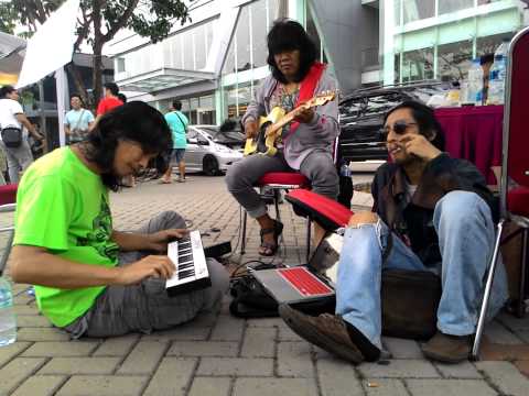 Indra Q, Erick My, Reza Torpedoest