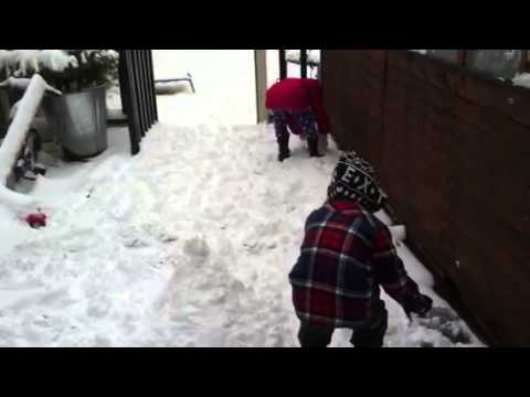 Naman's n deepakshi playing in snow
