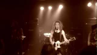 JETTBLACK - Two Hot Girls