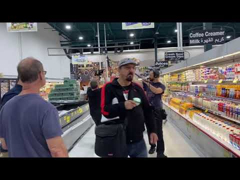 Unforgettable Dream Market Scene from the Set of Pomegranate!