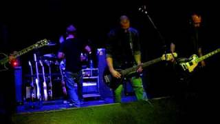 Lo-Pro &quot;Sunday&quot; (live excerpt), 06/12/10