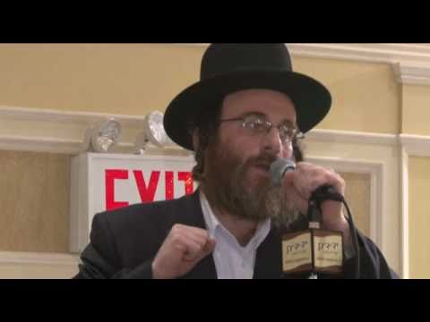Isaac Honig with Yedidim Choir "Moshe V'Aharon"