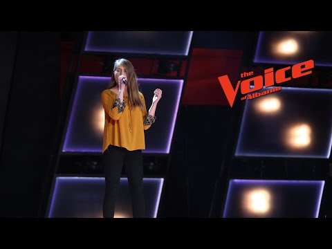 Adela Curra – Clown – Audicionet e Fshehura – The Voice of Albania 6