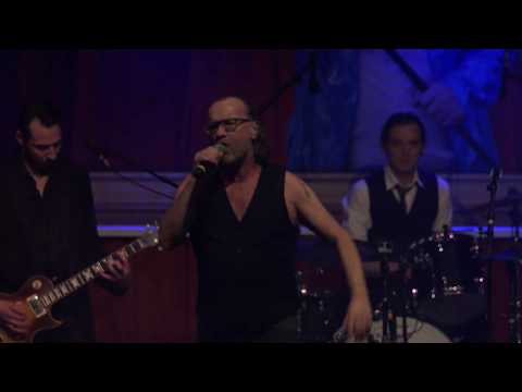 10. Dresdner Neujahrssingen - BAP "Verdamp lang her" mit Ulf D. Neuhaus