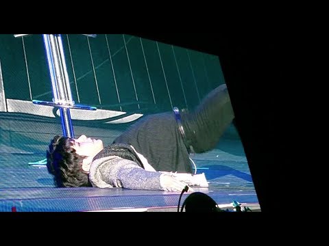 190406 Ong Seongwu Wanna One dance medley - Fanmeeting Singapore