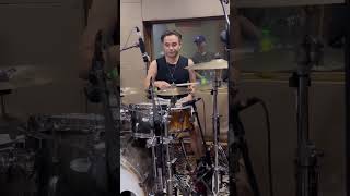 Download lagu Oncy gitaris Ungu gantikan Rowman main drum 😂😁 mp3