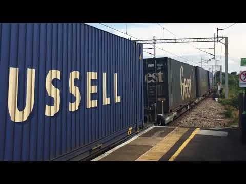 Freightliner 90045+90049 At Tamworth From Mossend Euroterminal To Daventry