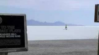 preview picture of video 'Windsailing in the Utah Salt Flats'