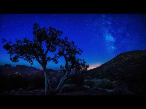 Just Chillax - Enjoy The Flight (ft. Fréd)