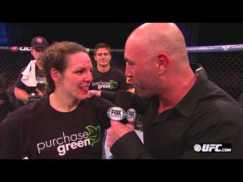 Alexis Davis Returns, Meets Sara McMann At TUF 24 Finale