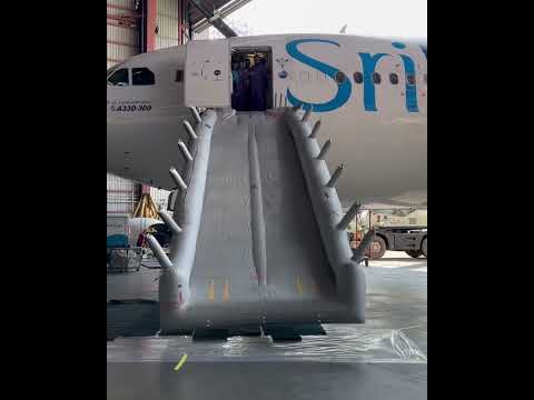 Deploying Slide Raft | SriLankan Airlines A330, 4R-ALL #shorts