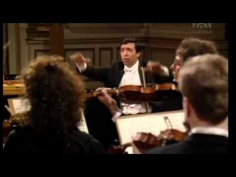 download lagu mp3 mp4 Mozart Piano Concertos Murray Perahia English Chamber Orchestra, download mp3 Mozart Piano Concertos Murray Perahia English Chamber Orchestra free download, download mp3 Mozart Piano Concertos Murray Perahia English Chamber Orchestra