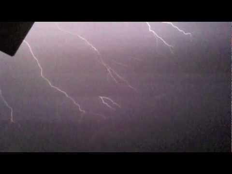 Toronto Thunder & Lightening Storm (Fork Lightening seen) 54 second time elapse
