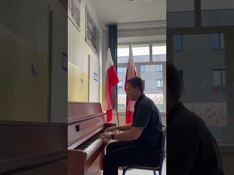 PATRIOTYCZNIE - Piotr Malawski - Róg (Klasa IIIA SLO)