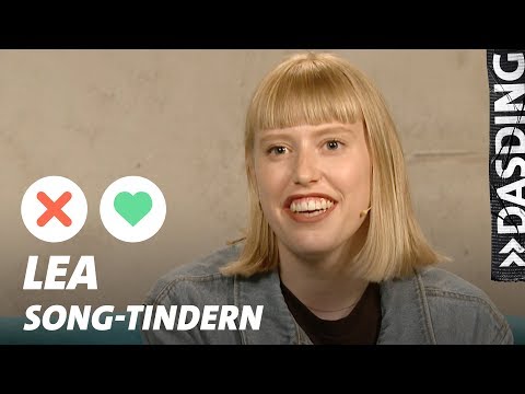 Song-Tindern: LEA – Africa von Toto immer lauter statt leiser | DASDING Interview