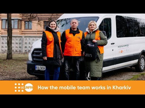 Despite the shelling and destruction: how the Psychosocial support mobile team works in Kharkiv