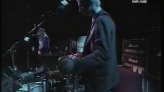 Dinosaur Jr.  - "Budge" & "Get Me" (MTV 1994; 1 from 3)