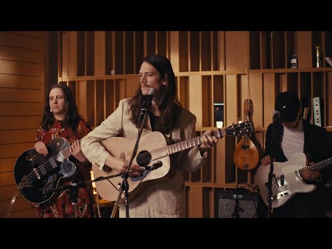 Long Tall Jefferson – Step Across The Border (Live Session)