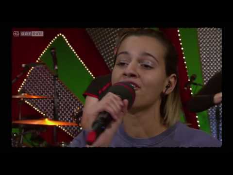Mavi Phoenix - Quiet (Live - Willkommen Österreich)