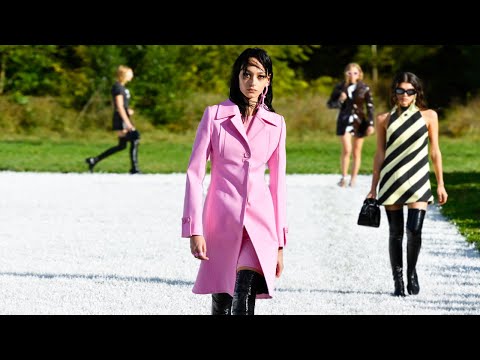 Courreges Spring/Summer 2022 Paris - Official Edit
