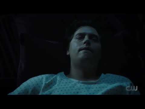 Riverdale 5x14 Jughead wake up in hospital. He returns to New York see Jessica.