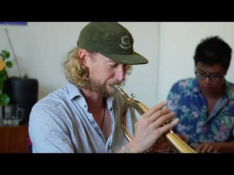 Phlocalyst x Erwin Do x RJtheGiant - Sweet & Smooth (Live)