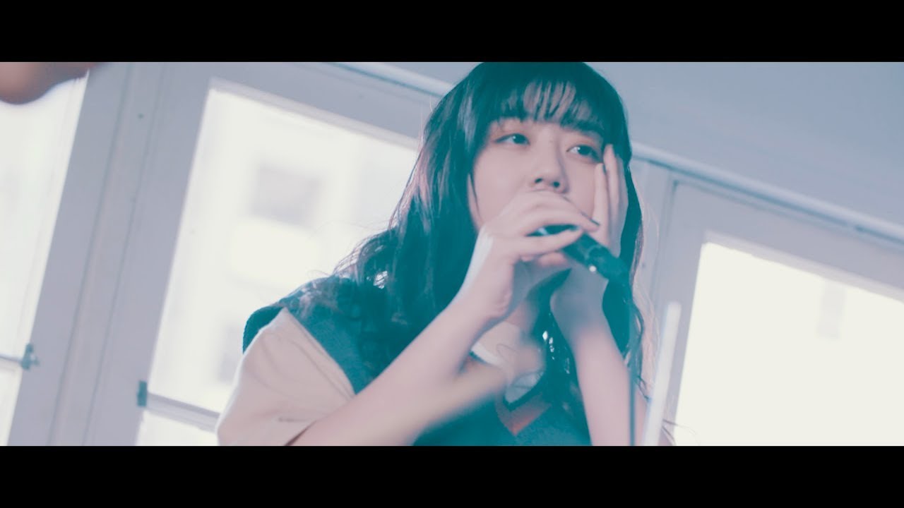 Foi - '二人の口笛' Music Video