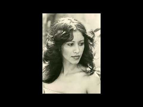 Laner Ve'livsamim (Candle And Spices) - Ofra Haza