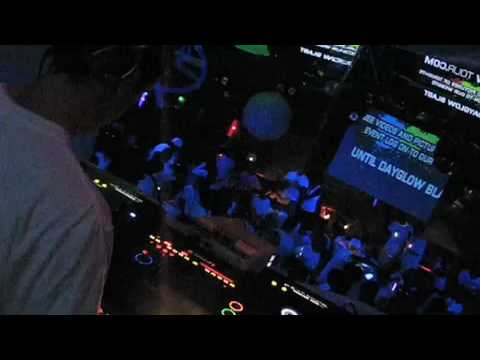 Riot Gear (Bobby Basset) @ Club Space // Dayglow