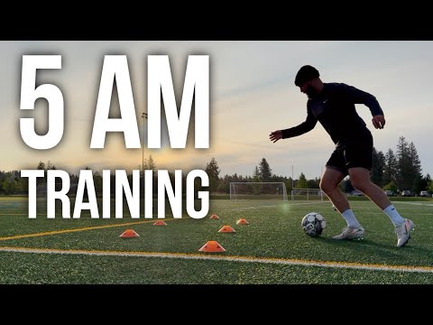 I Woke Up At 5 AM To Train… | Solo Football Training Session