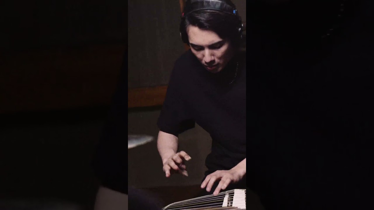 Vanishing Metro  #koto #drums #leo