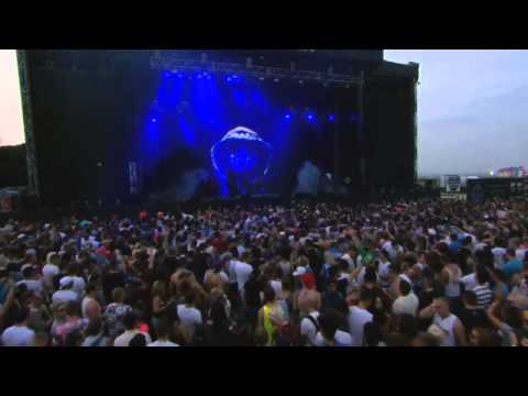 Afrojack - ID  Live at Creamfields 2013