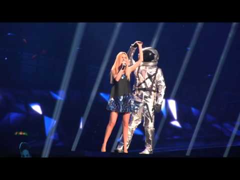 ESCKAZ in Stockholm: Lidia Isac (Moldova) - Falling Stars 2nd rehearsal