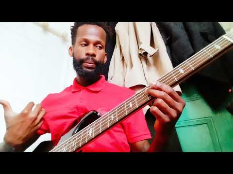 Dorian mode : c'est l'un des modes que beaucoup de bassistes utilisent pour leurs solos