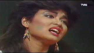 Download lagu Betharia Sonatha - Hati Seorang Wanita (1985) Aneka Ria Safari mp3 Download lagu Betharia Sonatha - Hati Seorang Wanita (1985) Aneka Ria Safari mp3