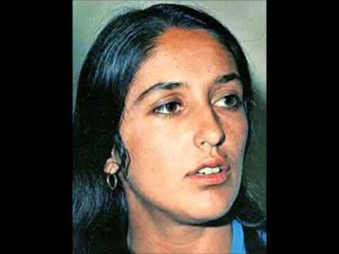 download lagu mp3 mp4 Joan Baez Manh De Carnaval Te Ador, download lagu Joan Baez Manh De Carnaval Te Ador gratis, unduh video klip Joan Baez Manh De Carnaval Te Ador