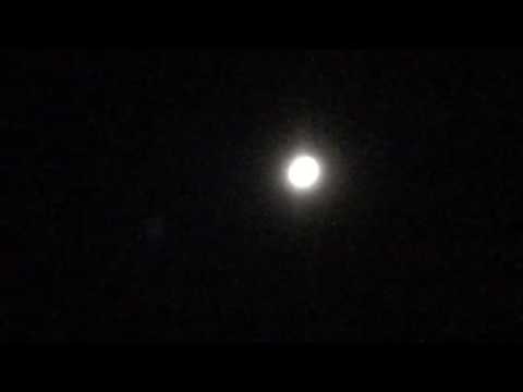 12/9/2016 strange light bouncing by the moon