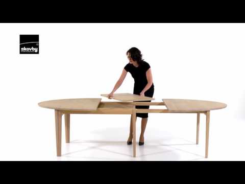 Skovby SM78 Extending Dining Table