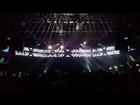 Arctic Moon at Escape 138