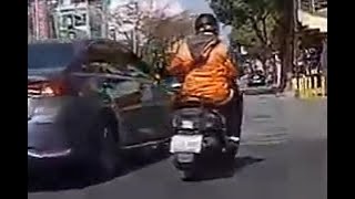 不會安全變換車道，這台未來也是兇器（已檢舉）