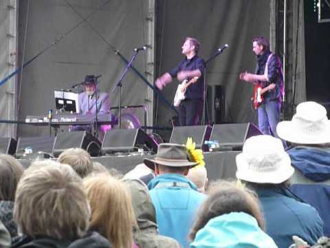 THUNDERCLAP NEWMAN - SOMETHING IN THE AIR - ISLE OF WIGHT FESTIVAL 2012