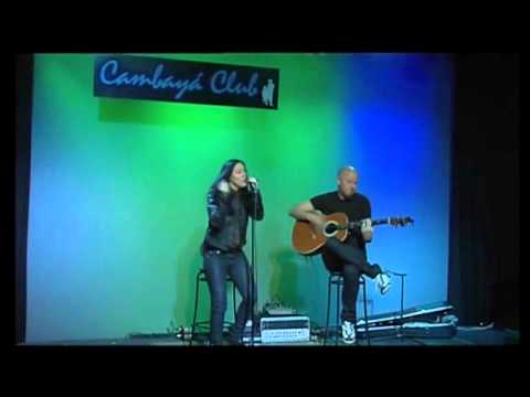 Actuación de las Hermanas Sister en Cambaya Records Antequera