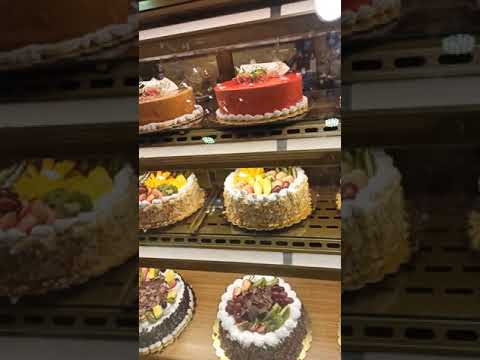 Chocolate cake pastry 😋 || Dubai sweets chocolate | wendzvlog