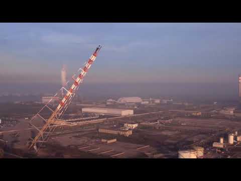 Tecnomine: demolizione torcia CV24 - stab. ex Vinyls - Porto Marghera (VE)