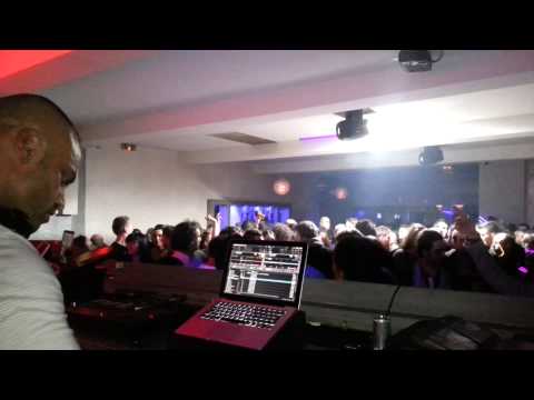 Dj Bheaven a dar carga no progressivo