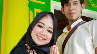 Download lagu SAJADAH MERAH VOCAL AL KHOMSA mp3