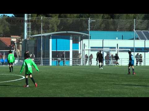 Fútbol 11 Infantiles C.D. Lourdes A  -  C.D. Zarramonza día 01/12/12 clip 4/5