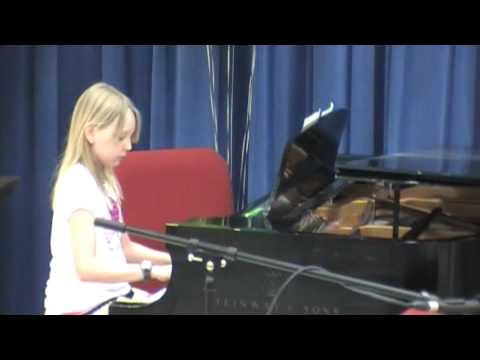 Flying Fingers Spring Concert 2012 - Alexa Wagner - "Fur Elise"
